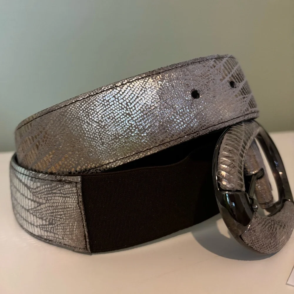 Sandy Duftler Designs Vintage Made in USA Reptile Belt Gray Metallic Buckle L